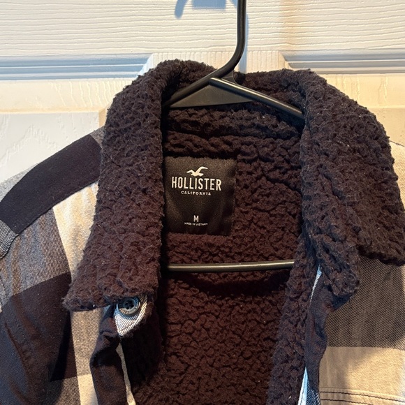 Hollister fleece lined flannel - Picture 2 of 2